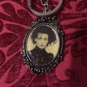 Edward scissorhands keychain